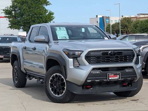 New 2026 Toyota Tacoma TRD Off-Road AWD/4WD image 2