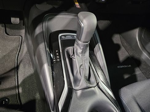 New 2026 Toyota Corolla SE FWD image 18