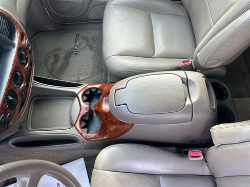 Used 2006 Toyota Tundra Limited image 22