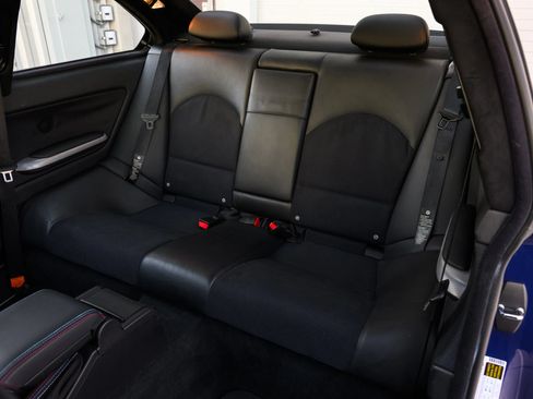 Used 2005 BMW M3 Coupe RWD image 36