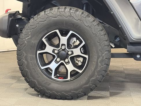 Used 2021 Jeep Wrangler Rubicon w/ LED Lighting Group image 11