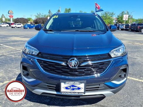 Used 2021 Buick Encore GX Select w/ LPO, Trailering Package AWD/4WD image 2
