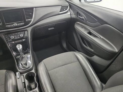Used 2022 Buick Encore Preferred w/ Safety Package FWD image 16