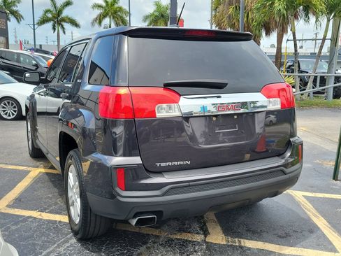 Used 2016 GMC Terrain SLE FWD image 6