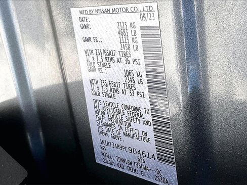 Used 2023 Nissan Rogue S image 35