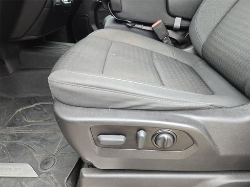 Used 2022 Chevrolet Silverado 1500 LT w/ Bed Protection Package image 19