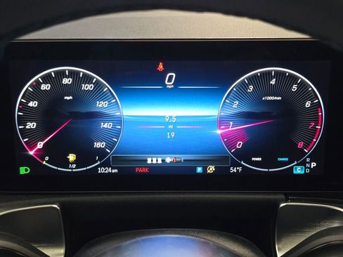 New 2026 Mercedes-Benz GLB 250 4MATIC image 27