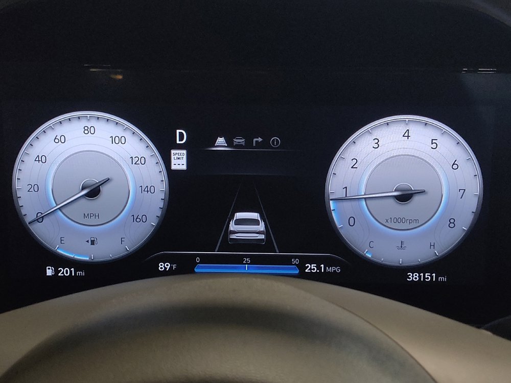 Used 2024 Hyundai Elantra SEL FWD image 23