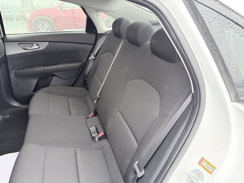 Used 2021 Kia Forte Sedan image 18