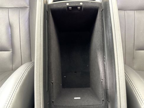 Used 2016 Hyundai Genesis 3.8 image 36