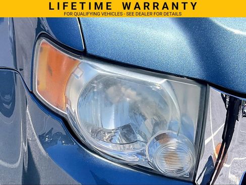 Used 2011 Ford Escape XLS w/ 101A Rapid Spec Order Code FWD image 31