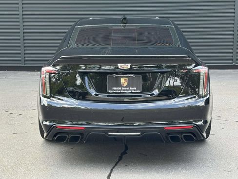 Used 2025 Cadillac CT5 V Blackwing w/ Parking Package RWD image 4