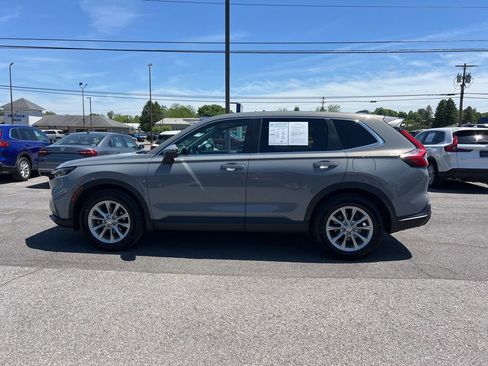 Used 2023 Honda CR-V EX-L image 2