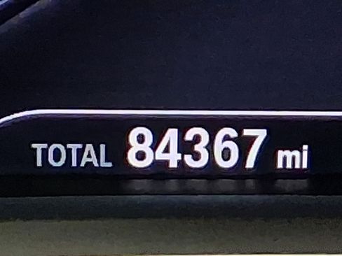 Used 2019 BMW 740i 740i w/ Cold Weather Package image 20