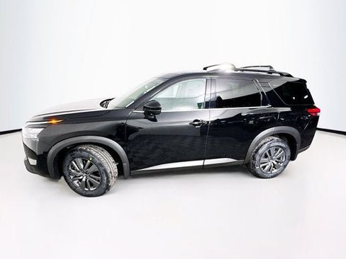 New 2025 Nissan Pathfinder SV w/ Black Appearance Package image 8