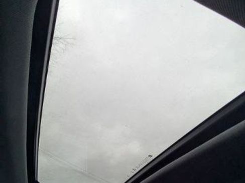 New 2026 Chevrolet Trax RS w/ Sunroof Package image 21