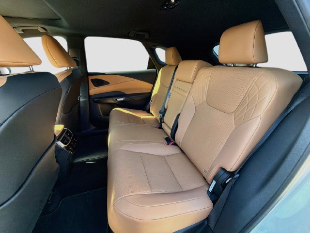 Used 2026 Lexus RX 350h w/ Convenience Package AWD/4WD image 20