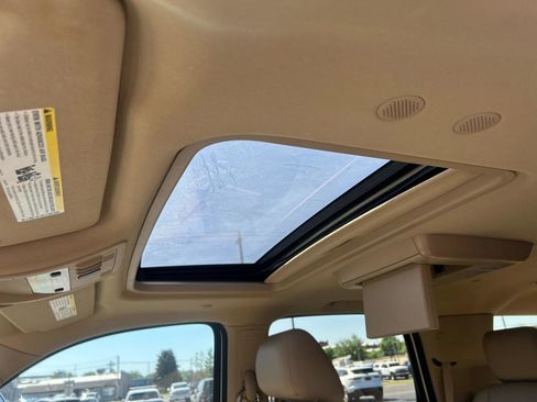 Used 2013 GMC Yukon Denali AWD/4WD image 15
