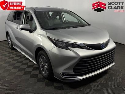 Used 2024 Toyota Sienna XLE
