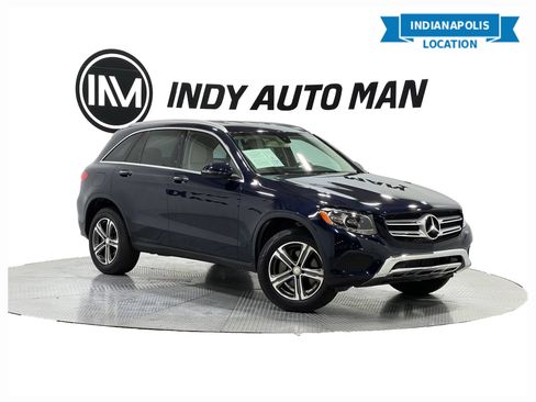 Used 2016 Mercedes-Benz GLC 300 4MATIC w/ Premium Package image 1
