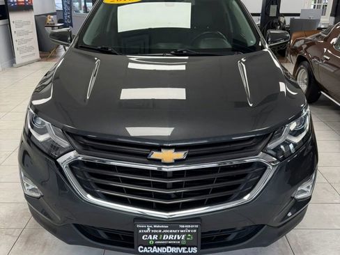 Used 2018 Chevrolet Equinox LT FWD image 2