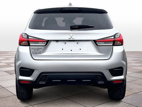 Used 2022 Mitsubishi Outlander Sport ES image 4