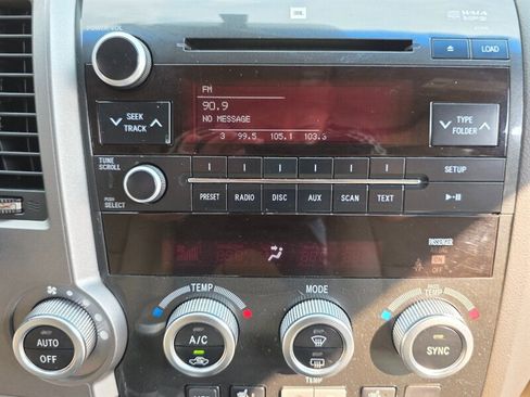 Used 2011 Toyota Sequoia Limited image 38