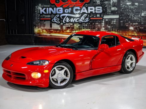 Used 1997 Dodge Viper GTS RWD image 4
