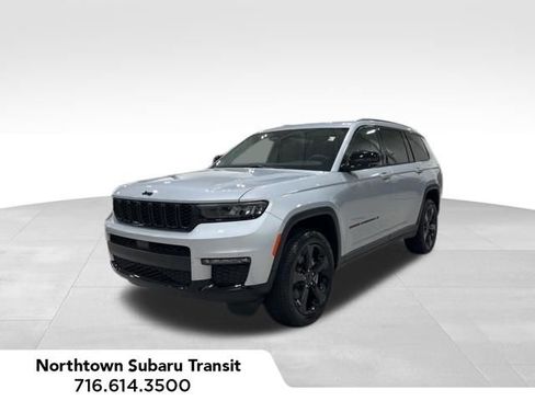 Used 2023 Jeep Grand Cherokee L Limited w/ Black Appearance Package image 1