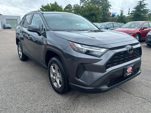 Used 2025 Toyota RAV4 XLE w/ Convenience Package AWD/4WD image 11