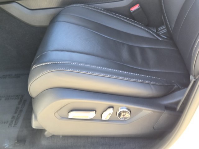 Certified 2026 Acura MDX w/ Technology Package FWD image 24