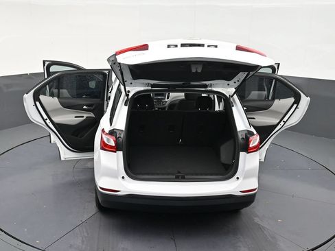 Used 2020 Chevrolet Equinox LS FWD image 29