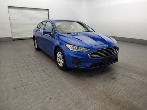 Used 2019 Ford Fusion S FWD image 13