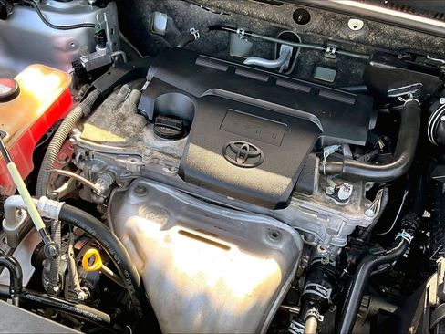 Used 2015 Toyota RAV4 XLE FWD image 31