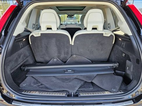 Used 2023 Volvo XC90 T8 Ultimate w/ Protection Package Premier AWD/4WD image 11