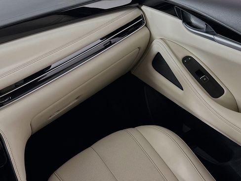 Used 2025 INFINITI QX60 Pure image 23