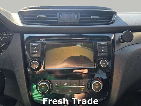 Used 2020 Nissan Rogue Sport S AWD/4WD image 15