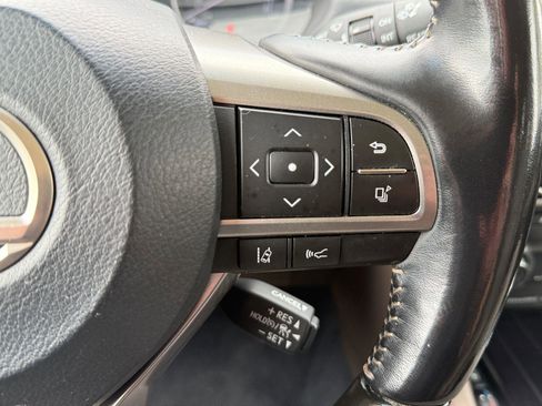 Used 2022 Lexus GX 460 Premium w/ Premium Package AWD/4WD image 27