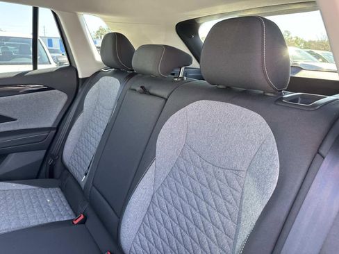 New 2026 Volkswagen Tiguan S AWD/4WD image 14