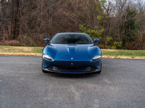 Certified 2024 Ferrari Roma image 5