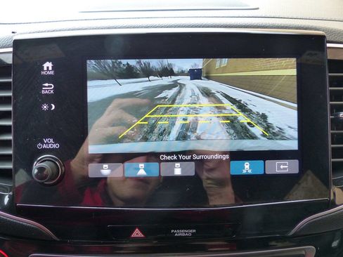 Used 2021 Honda Passport Touring image 29