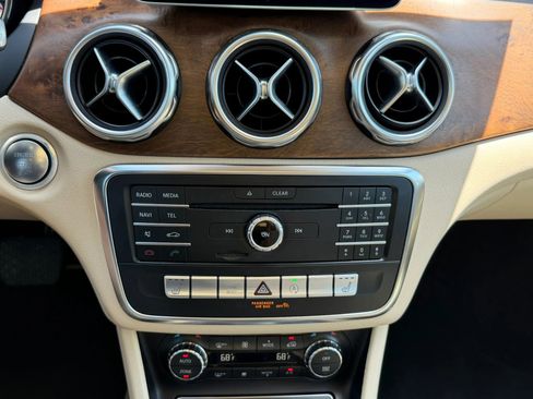 Used 2019 Mercedes-Benz GLA 250 image 17