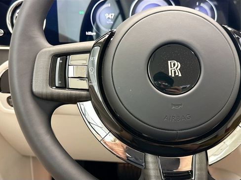 Used 2026 Rolls-Royce Spectre AWD/4WD image 11