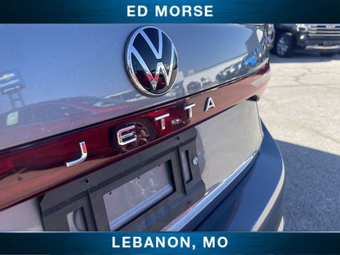 Used 2025 Volkswagen Jetta Sport image 29