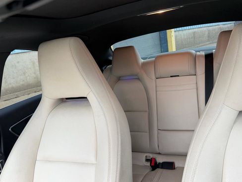 Used 2018 Mercedes-Benz CLA 250 image 20