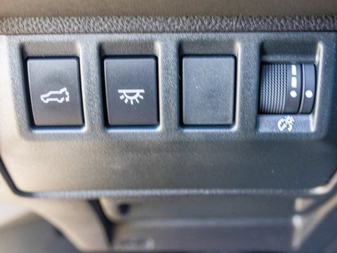 Used 2026 Subaru Ascent Limited AWD/4WD image 19