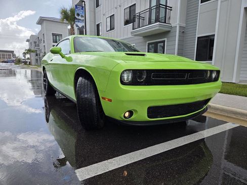 Used 2023 Dodge Challenger SXT w/ Blacktop Package image 4