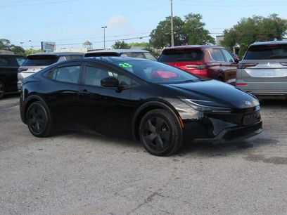 Used 2023 Toyota Prius LE
