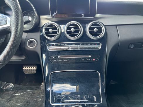 Used 2015 Mercedes-Benz C 300 4MATIC Sedan image 11