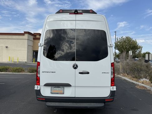 New 2023 Mercedes-Benz Sprinter 2500 image 6
